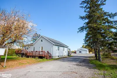 44 DELAMERE Road, French River / Rivière des Français, ON P0M 1A0