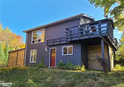 1070 PEDDLEBOAT BAY Lane, Highlands East, ON K0M 1R0