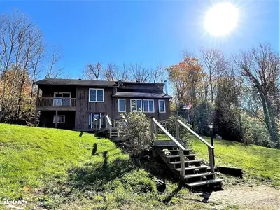 336 Clear Lake Road, Seguin, ON P2A 2W8
