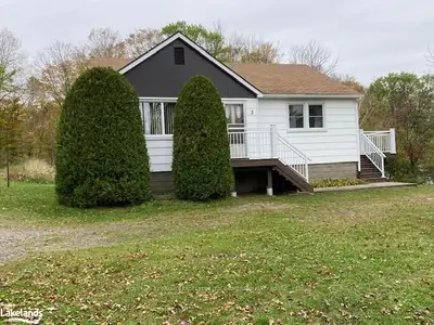 3 HANNA Road, Parry Sound, ON P2A 1R1