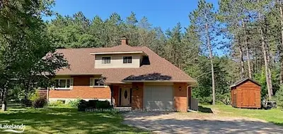 178 WASEOSA LAKE Road N, Huntsville, ON P1H 2J4