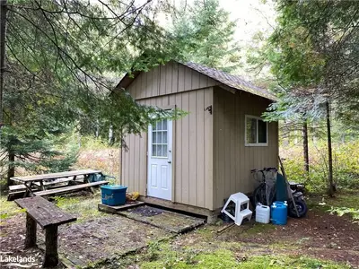 PL 9 SALE Road, Lake of Bays, ON P0A 1H0