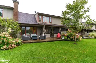 4 DONALD Drive, Muskoka Lakes, ON P0B 1J0