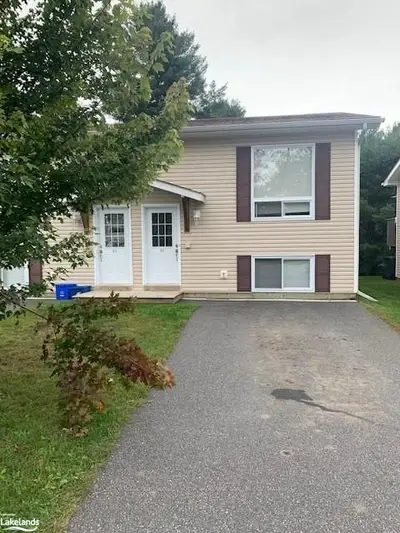 200 PINE Street 61, Bracebridge, ON P1L 2H9