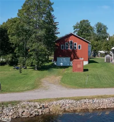 23 OLD LEGION Lane, Parry Sound Remote Area, ON P0G 1A0