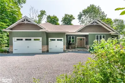 1150 WALKERS GLENN Crescent, Lake of Bays, ON P1H 2J6
