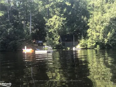 1020 LEECH LAKE POINT Road, Bracebridge, ON P1L 1X3