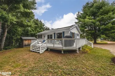 1026 FRANCIS Road, Minden Hills, ON K0M 2K0