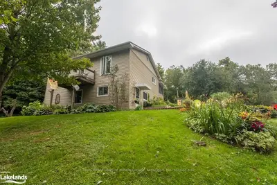 1094 Prospect Lake Road, Bracebridge, ON P1L 1X1