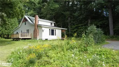 653 NORTH MARY LAKE Road, Huntsville, ON P1H 1R9
