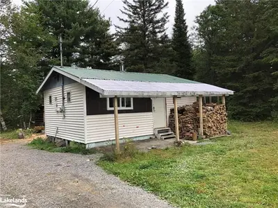 4052 EAGLE LAKE Road, Parry Sound Remote Area, ON P0A 1X0