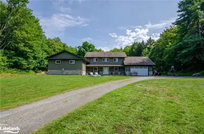 1481 BEATRICE TOWNLINE Road, Muskoka Lakes, ON P1L 1X4