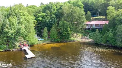 1439 OXBOW LAKE Road W, Lake of Bays, ON P1H 2J6