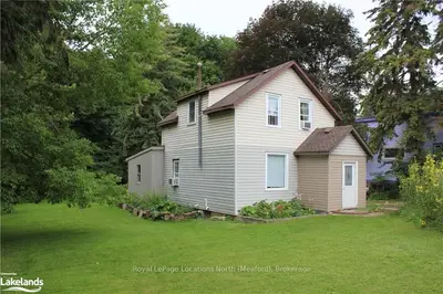 74 SYKES Street S, Meaford, ON N4L 1E3