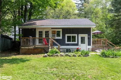 1011 ELIZABETH Street, Muskoka Lakes, ON P0C 1M0