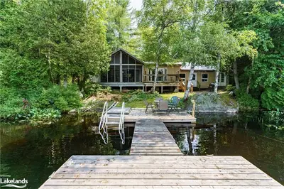 1081 TROUT LAKE Road, Lake of Bays, ON P0A 1E0