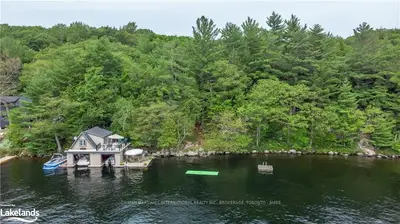 57 R52 MAZENGAH , Muskoka Lakes, ON P0B 1J0