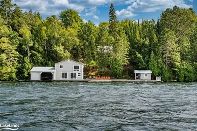 4315 KAWAGAMA LAKE Road, Algonquin Highlands, ON P0A 1E0