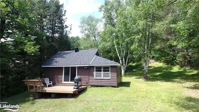 1968 CONTAU LAKE Road, Highlands East, ON K0M 1R0