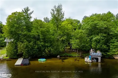 1003 WYNANNE Drive, Muskoka Lakes, ON P0C 1A0