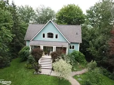 1124 PETERSON Road, Minden Hills, ON K0M 2K0