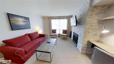 53-201 SUMMIT LODGE - DEERHURST RESORT Drive, Huntsville, ON P1H 2E8