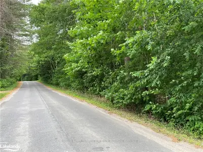 ROSSEAU LAKE Road, Muskoka Lakes, ON P0B 1L0