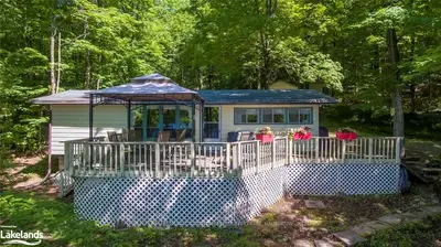 1803 SUNSET COTTAGE Drive, Highlands East, ON K0L 3C0