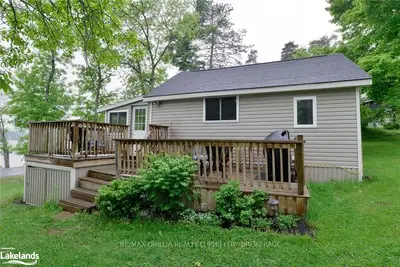 1168 MOON RIVER Road Cottage 1, Muskoka Lakes, ON P0C 1A0