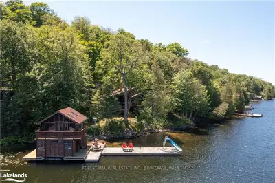 152B CHRISTIE BAY Road, Seguin, ON P2A 2W8