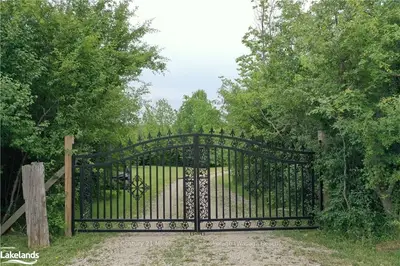 86177 7 Side Road, Meaford, ON N4L 1W7