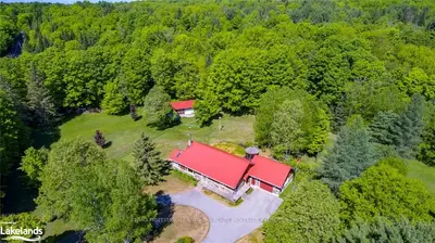 1006 Tennyson Road, Minden Hills, ON K0M 2K0