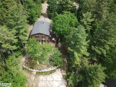 1157 G. M CASSIE Road, Algonquin Highlands, ON P0A 1E0