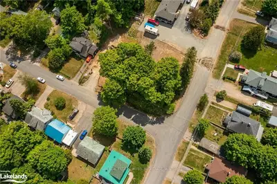 68 CENTRE Street S, Huntsville, ON P1H 1T1