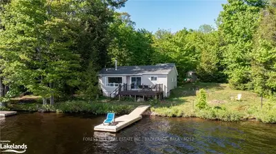 1067 EAST BLACK LAKE Road, Muskoka Lakes, ON P0C 1M0