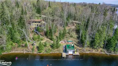 121 SUNKEN ISLAND Lane, Kearney, ON P0A 1M0