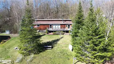 1027 SPENCER'S Trail, Highlands East, ON K0M 1R0