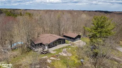 1083 BUCKEYE Road, Muskoka Lakes, ON P0C 1H0