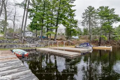 1039 NEALS Road 16, Muskoka Lakes, ON P1L 1C0