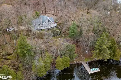 1052 GREGORY Road 3, Muskoka Lakes, ON P0B 1G0