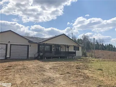 221 PEGGS MOUNTAIN Road, Armour, ON P0A 1C0