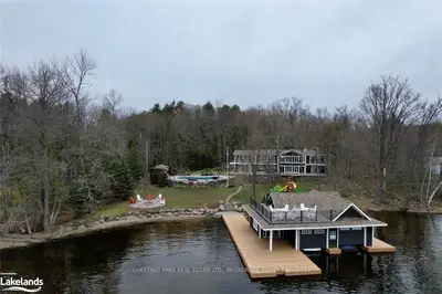 2631 MUSKOKA 118W Road, Muskoka Lakes, ON P1L 1W8