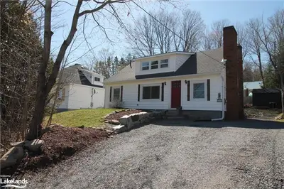 5 FLORENCE Street E, Huntsville, ON P1H 1T1