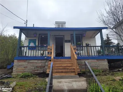 20 CHURCH Street, Parry Sound, ON P2A 1Y4