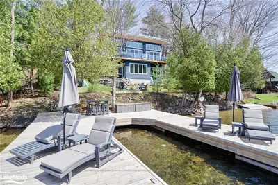 1613 PENINSULA Road, Muskoka Lakes, ON P0B 1J0