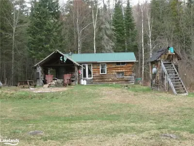 1930 MUMFORD Road, Highlands East, ON K0L 1X0