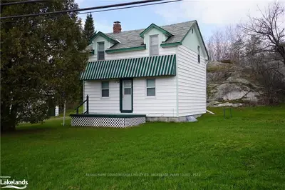 321 RIVERSIDE Drive, Parry Sound Remote Area, ON P0G 1G0