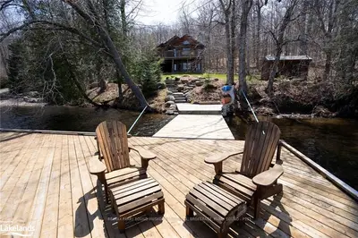 186 Christie Bay Road, Seguin, On P2a 2w8