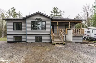 1550 BONNIE LAKE Road, Bracebridge, ON P1L 1W9