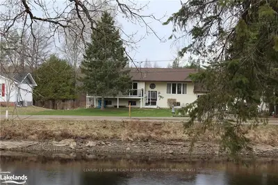 43 INVERGORDON Avenue, Minden Hills, ON K0M 2K0